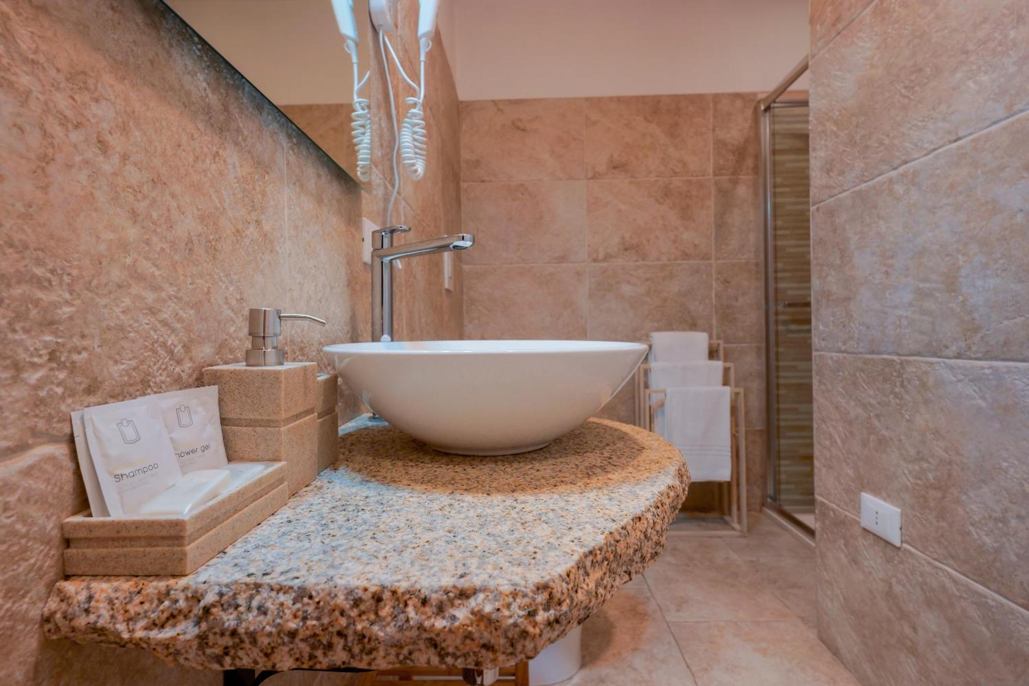 Baco B&B Cagliari Bagian luar foto